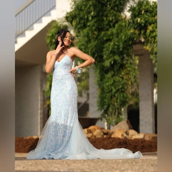 Blush Prom or Homecoming Light Blue Dress Size 0 - Picture 4 of 7